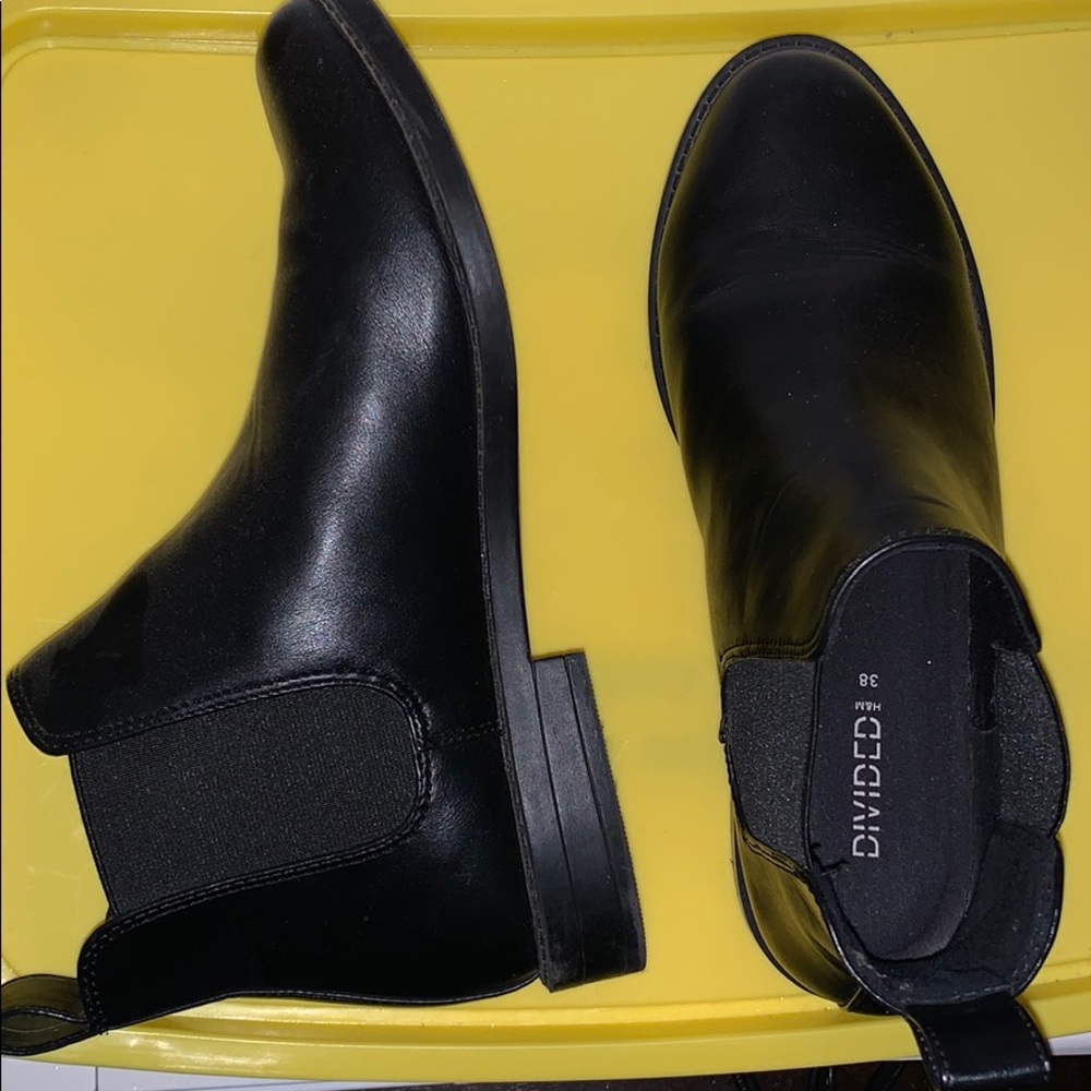 Chelsea boots